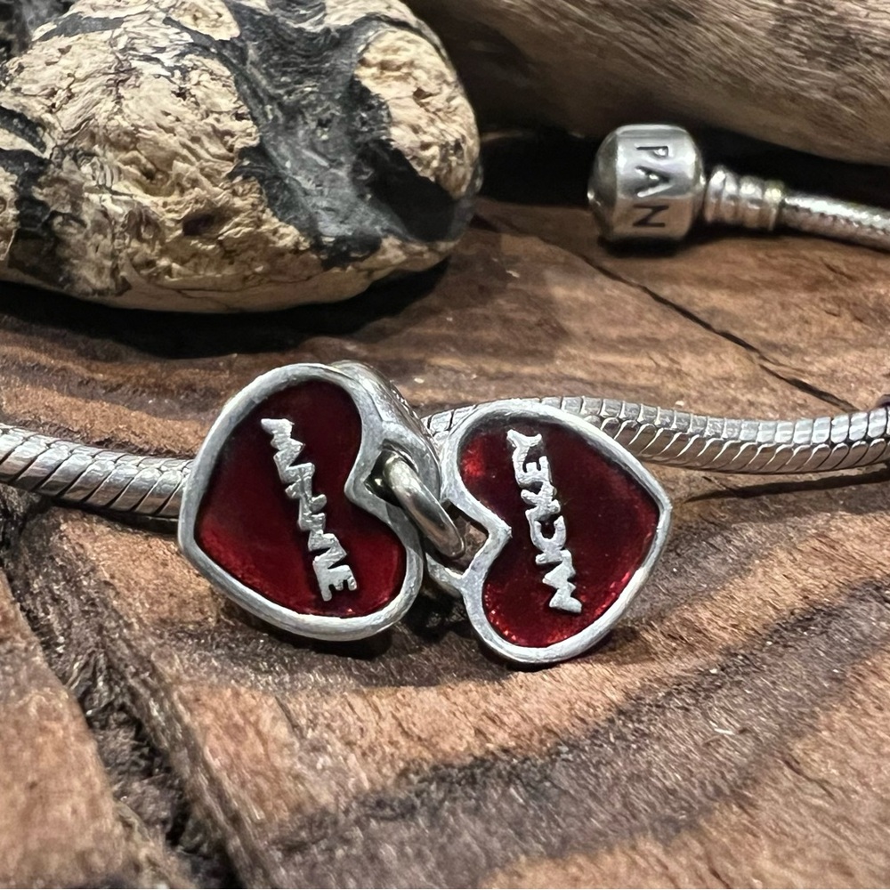 HTF Authentic Pandora Charm Disney Mickey and Minnie Heart Dangle Mouse Red En